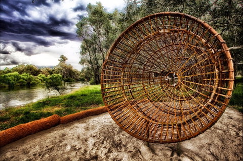Wagirra Trail And Yindyamarra Sculpture Walk - Accommodation Broome 1