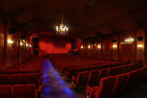 Avoca Beach Picture Theatre - Accommodation Broome 1