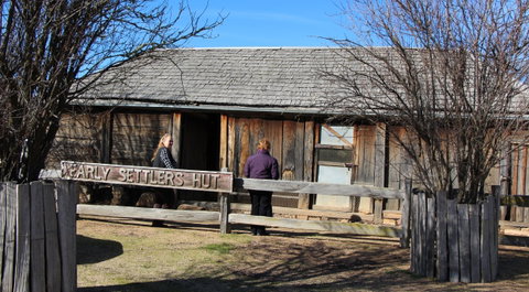 Early Settlers Hut - Accommodation Broome 1