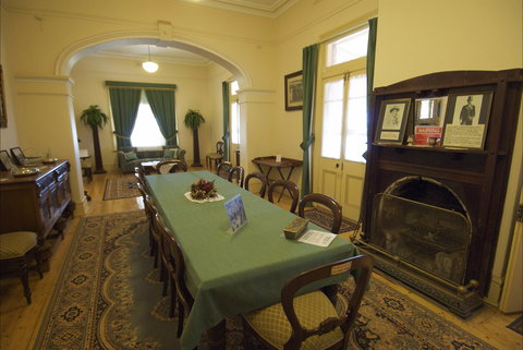 Hoover House - Accommodation Broome 2