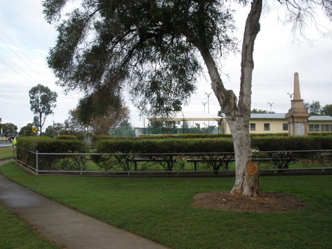 McConnell Park And Toogoolawah War Memorial - Accommodation Broome 1