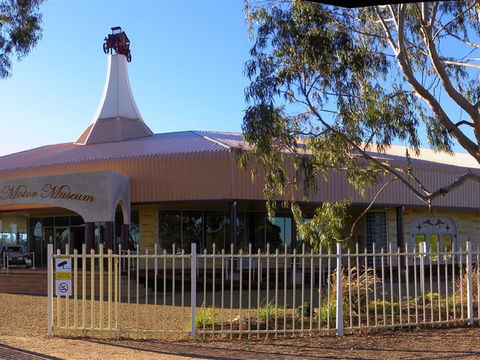 McFeeters Motor Museum And Visitor Information Centre - Accommodation Broome 0