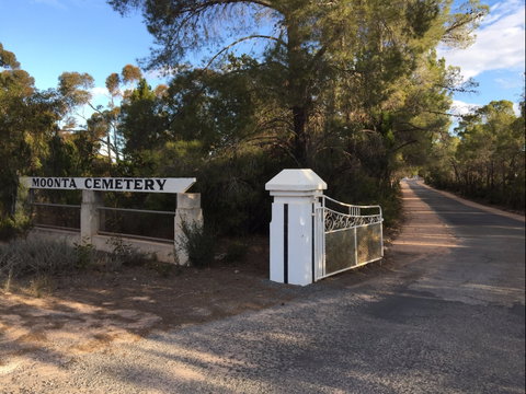 Moonta Cemetery - Accommodation Broome 0