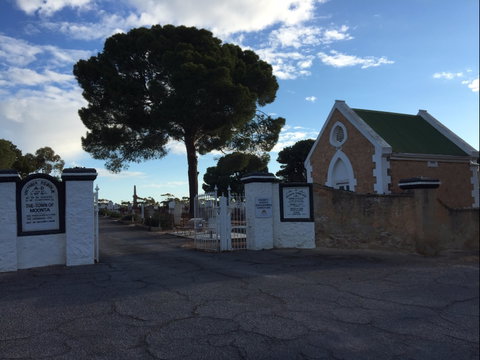 Moonta Cemetery - Accommodation Broome 2