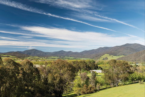 Corryong - Accommodation Broome 0