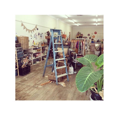 Finds On Fitzroy - Retro And Vintage - Accommodation Broome 0