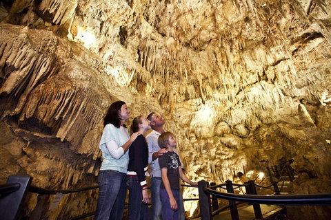 Ngilgi Cave - Accommodation Broome 1