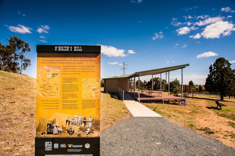 O'Brien's Hill - Accommodation Broome 2