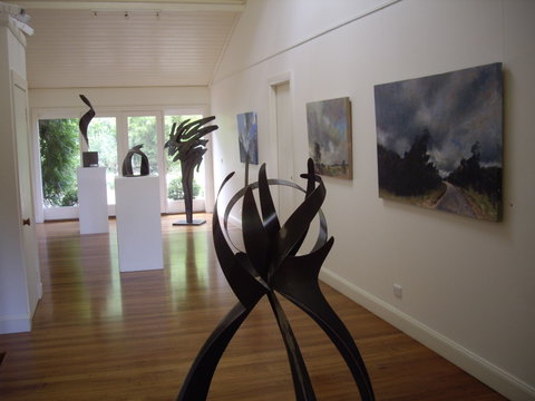 Ivy Hill Gallery - Accommodation Broome 0