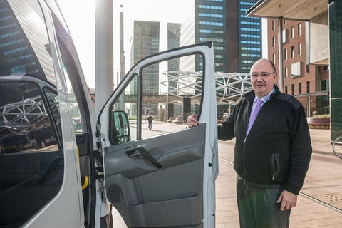 Sydney Transfer (Airport To Hotel In Sydney Central Business) ROUND-TRIP - Accommodation Broome 7