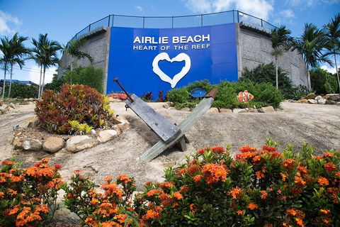 Private Transfer Service In The Whitsunday Region - Accommodation Broome 3