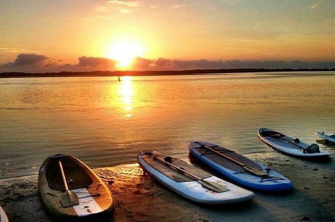 Early Morning Weekend Paddleboard Special - Accommodation Broome 3
