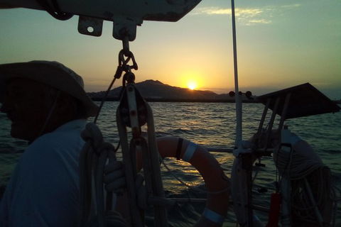 Sailing Boat Overnight Live Aboard Experience Townsville - Accommodation Broome 1