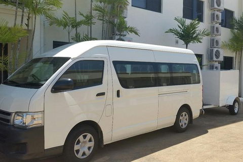 Safe Private Transfer From Cairns To Port Douglas For Up To 13 People - Accommodation Broome 2