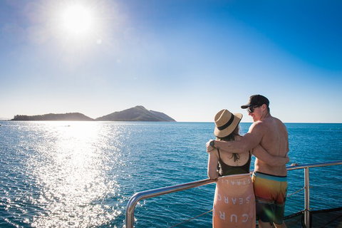 Day Sail The Whitsunday Islands On Atlantic Clipper From Airlie Beach - Accommodation Broome 5