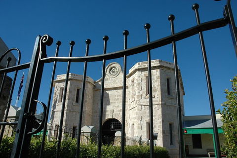 Perth & Fremantle City Explorer With Tram, Prison Tour, Lunch & Optional Cruise - Accommodation Broome 6