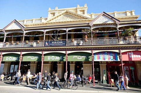 Perth & Fremantle City Explorer With Tram, Prison Tour, Lunch & Optional Cruise - Accommodation Broome 1
