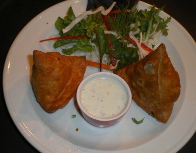 Tandoor & Curry Hut Indian Restaurant - Accommodation Broome 3