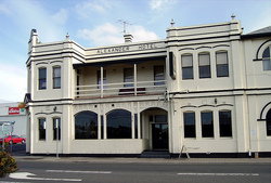 Alexander Hotel - Accommodation Broome 1