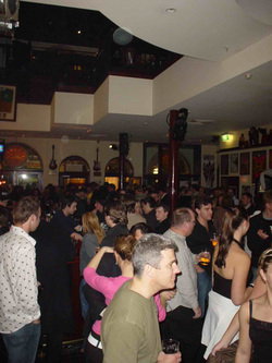Carnegies Bar & Restaurant - Accommodation Broome 2