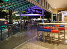 RQ's Tavern - Accommodation Broome 3