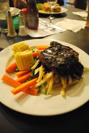 A Friend In Hand - Accommodation Broome 4