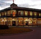 The Grand Terminus Hotel - Accommodation Broome