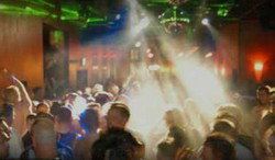 Q Bar - Accommodation Broome 1