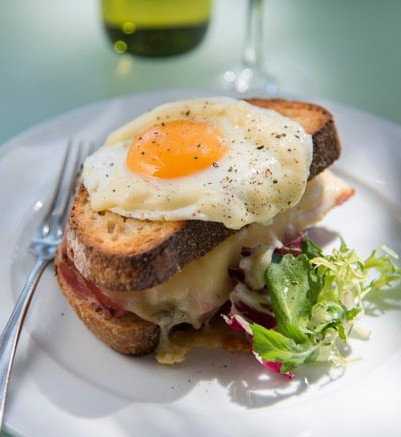 Le Bistro Rivage - Accommodation Broome 4