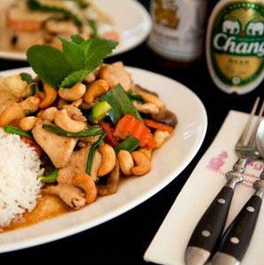 Eagle Thai - Accommodation Broome 0