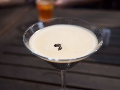 BAR BLAQ - Accommodation Broome 3