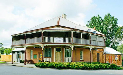 The Victoria Hotel Hinton - Accommodation Broome 0