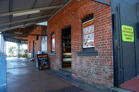 Grand Hotel - Accommodation Broome 1