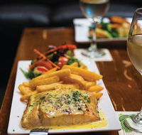 Dollys Bar  The Hibiscus Tavern - Accommodation Broome