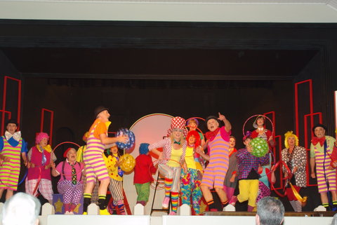 Crookwell Amateur Dramatic Society: The Vicar Of Dibley - Accommodation Broome 0