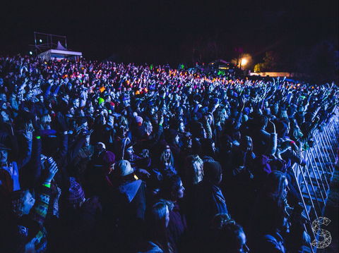 Snowtunes Music Festival - Accommodation Broome 0