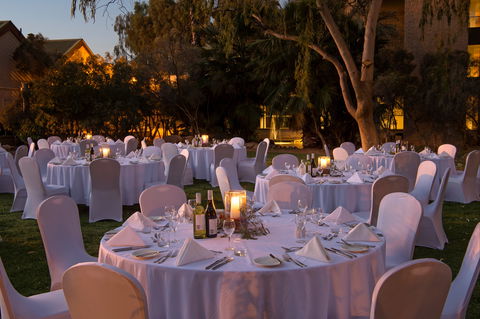 Christmas Day Lunch At DoubleTree By Hilton Alice Springs - Accommodation Broome 1