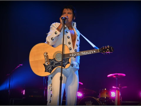 Elvis Forever - Damian Mullin 'Up Close And Personal' - Accommodation Broome 0
