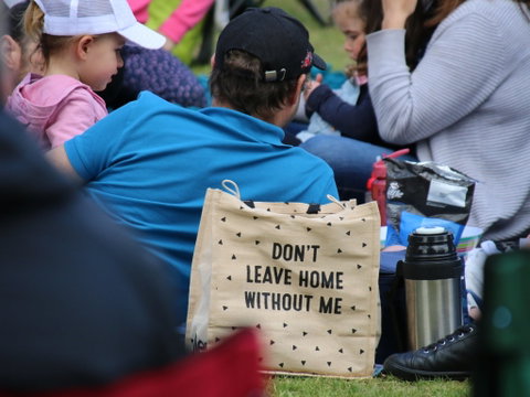 Music In The Gardens - Mitch King - Accommodation Broome 2