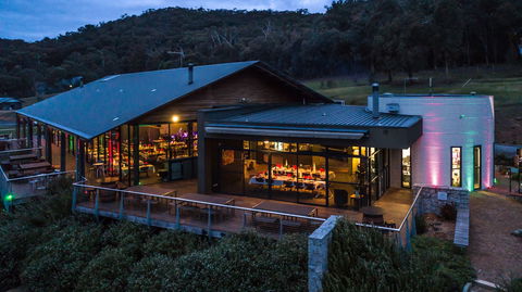Christmas In July - Holmesglen At Eildon - Accommodation Broome 1