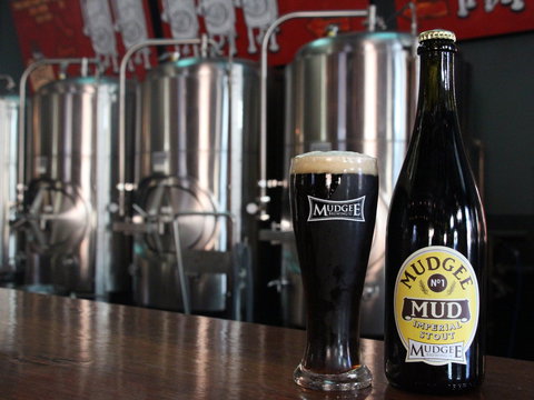 Friday Brews And Tunes At The Brewery - Accommodation Broome 0