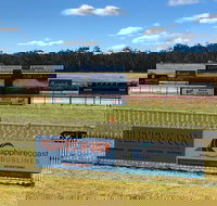 Tathra Cup Hawaiian Themed Fashions on the Field - Accommodation Broome