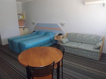 Golden Sands Motor Inn Forster - Accommodation Broome 3