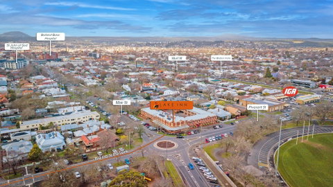 Lake Inn Ballarat - Accommodation Broome 0