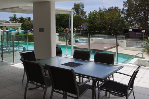 Waters Edge Apartments Cairns - Accommodation Broome 5