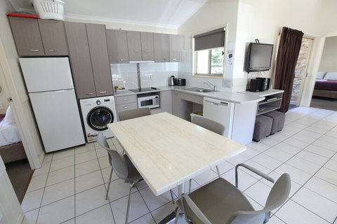 Halifax Holiday Park - Accommodation Broome 5