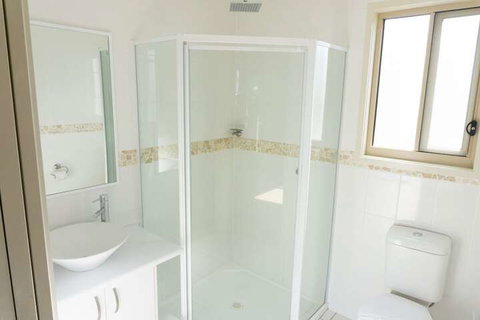 Halifax Holiday Park - Accommodation Broome 3