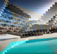Honeysuckle Executive Apartments - Accommodation Broome