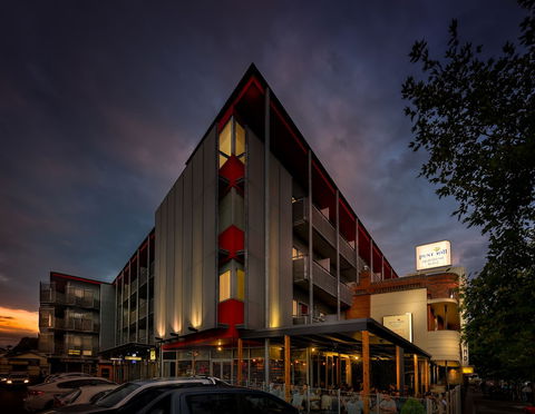 Punthill Essendon - Accommodation Broome 1