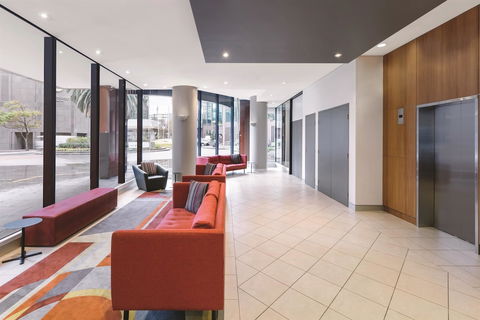 Travelodge Hotel Melbourne Southbank - Accommodation Broome 4